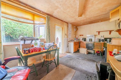 3 bedroom semi-detached house for sale, Acacia Avenue, Shepperton, TW17