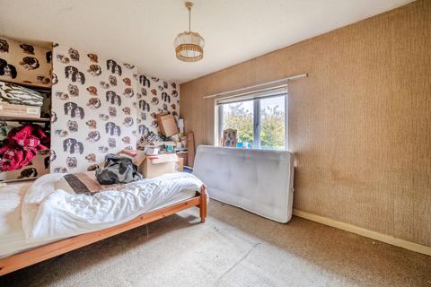 3 bedroom semi-detached house for sale, Acacia Avenue, Shepperton, TW17