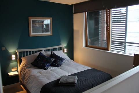 2 bedroom flat to rent, Close Newcastle upon Tyne NE1
