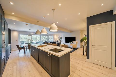 undefined, Caldecote Gardens, Bushey WD23