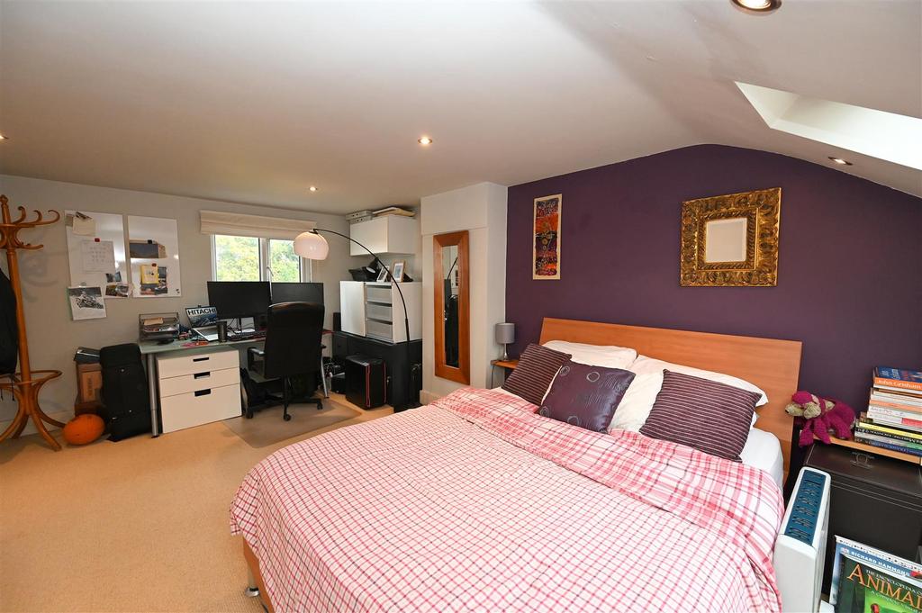 Bedroom1.2.JPG