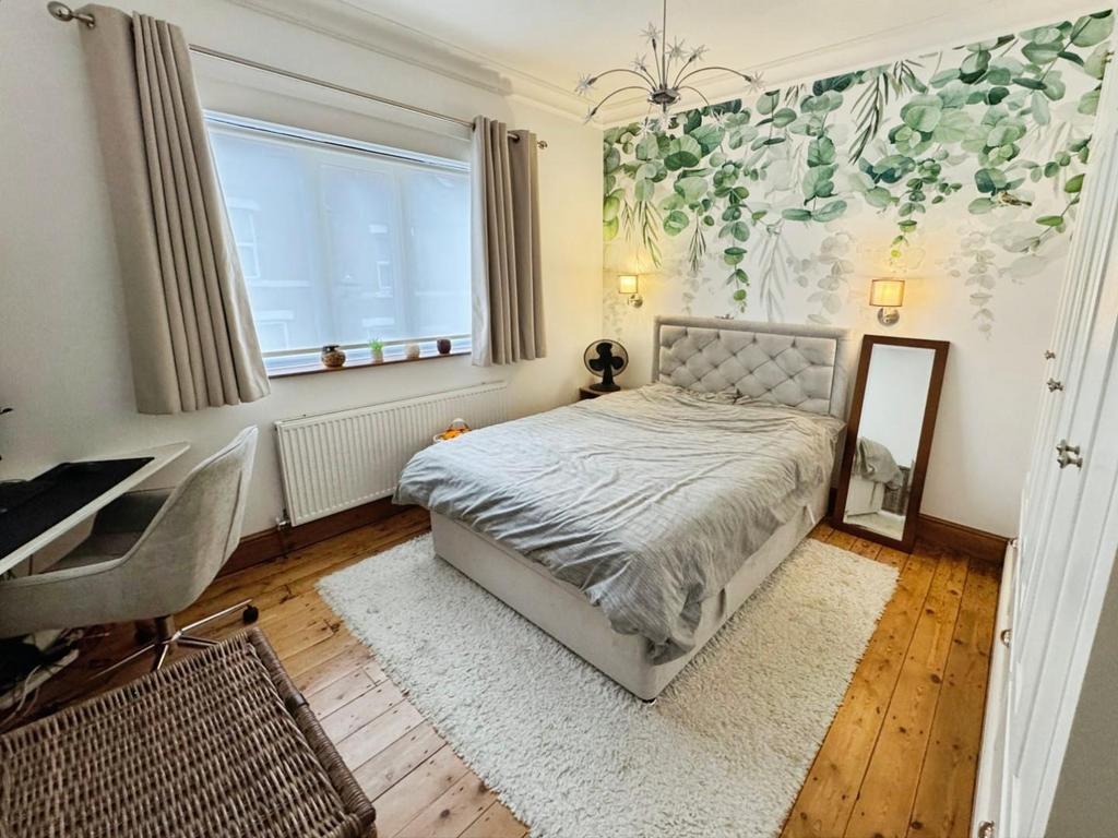 Bedroom Two.jpg