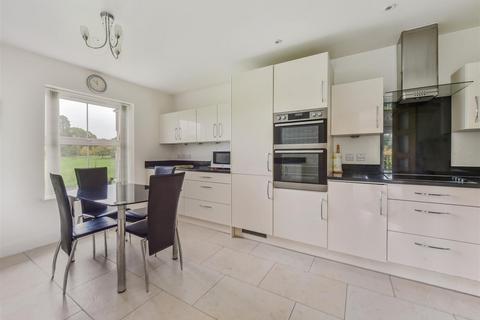 undefined, Tudor Court, Liphook