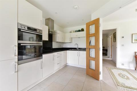 2 bedroom retirement property for sale, Tudor Court, Liphook