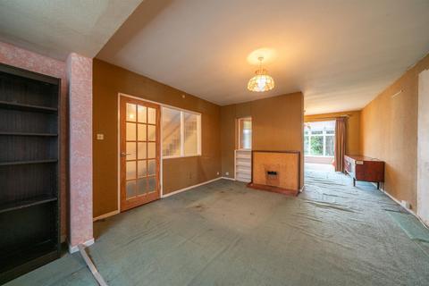 3 bedroom semi-detached house for sale, The Horseshoe, Leverstock Green, Hertfordshire, HP3 8QU