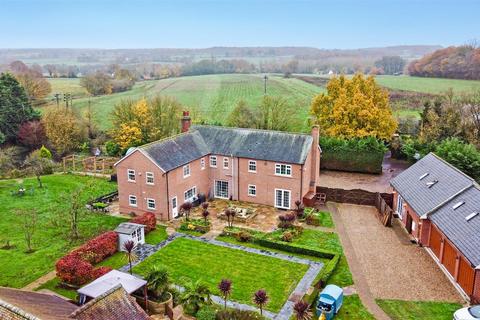 5 bedroom detached house for sale, Halstead