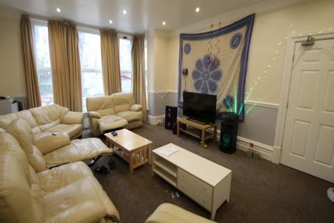 14 bedroom house to rent, North Grange Road, Leeds LS6