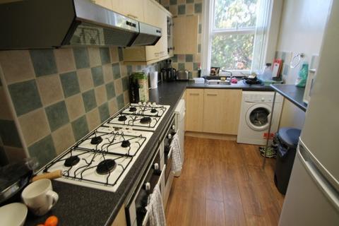 14 bedroom house to rent, North Grange Road, Leeds LS6
