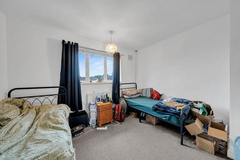 40 Langley Road, Welling, DA16 1BH