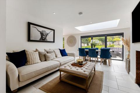 12 Tyfield, Sherborne St John, Basingstoke, RG24 9HZ