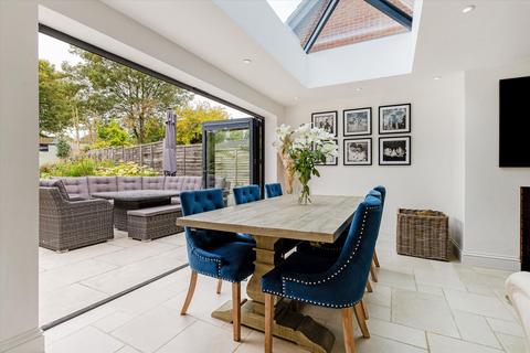 12 Tyfield, Sherborne St John, Basingstoke, RG24 9HZ