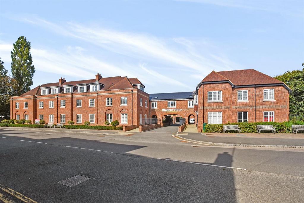 04-ff1c GCMCS - 11 Chiltern Place - Exterior -Origi
