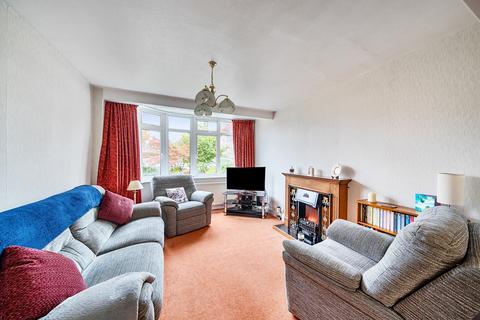 3 bedroom semi-detached house for sale, Felbridge Avenue, Stanmore