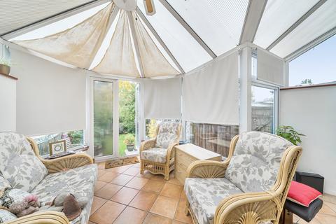 3 bedroom semi-detached house for sale, Felbridge Avenue, Stanmore