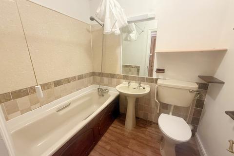 1 bedroom flat to rent, The Drive, Hove BN3