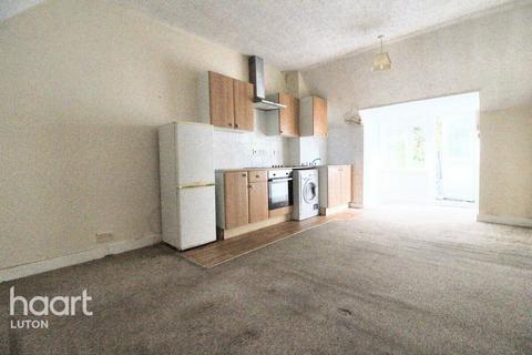 undefined, Ashburnham Road, LUTON