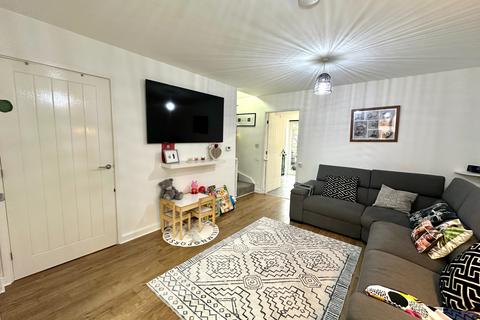 3 bedroom semi-detached house for sale, Meadow Brook, Walsall WS4