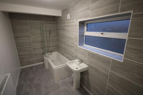 3 bedroom semi-detached house to rent, Hucknall Lane, Nottingham, NG6