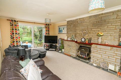 4 bedroom end of terrace house for sale, Grasmere Way, Leighton Buzzard