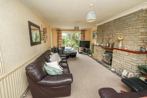 4 bedroom end of terrace house for sale, Grasmere Way, Leighton Buzzard