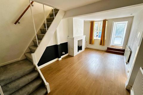 2 bedroom house for sale, Oakley Road, Bromley