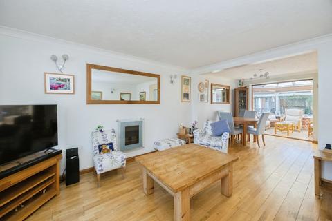 4 bedroom detached house for sale, Yeomans Square, Ashford, TN23 4