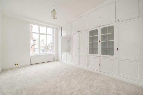 2 bedroom flat for sale, York House, London W1H