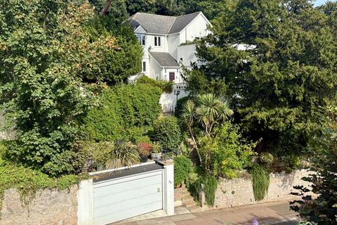 Ilsham Road, Torquay, TQ1