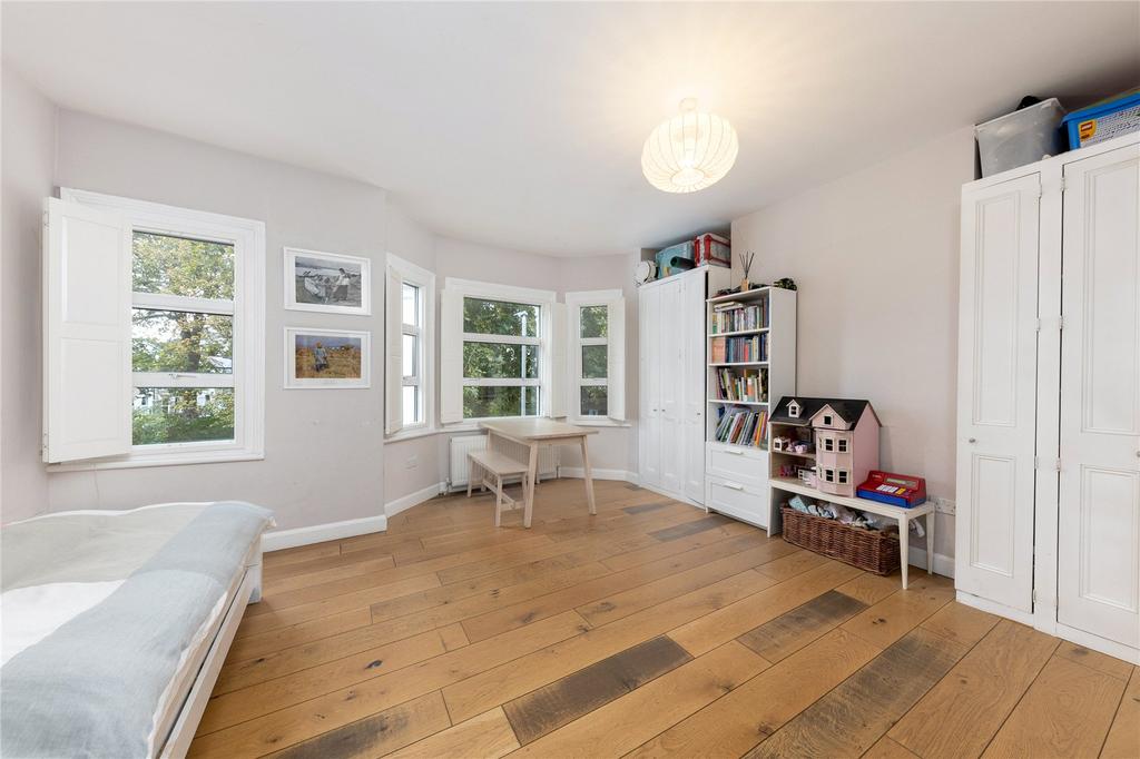 Reception/Bedroom