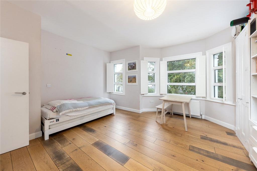 Reception/ Bedroom