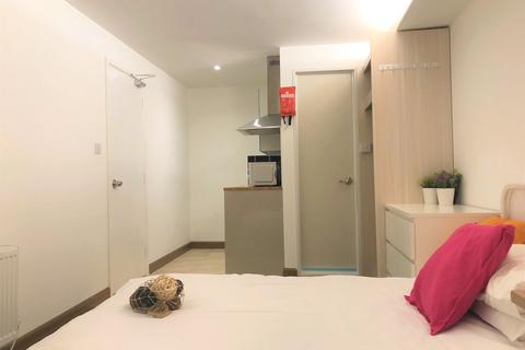 Studio to rent, Charter Avenue, Coventry CV4