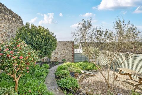 4 bedroom house for sale, Market Square, Axminster, Devon