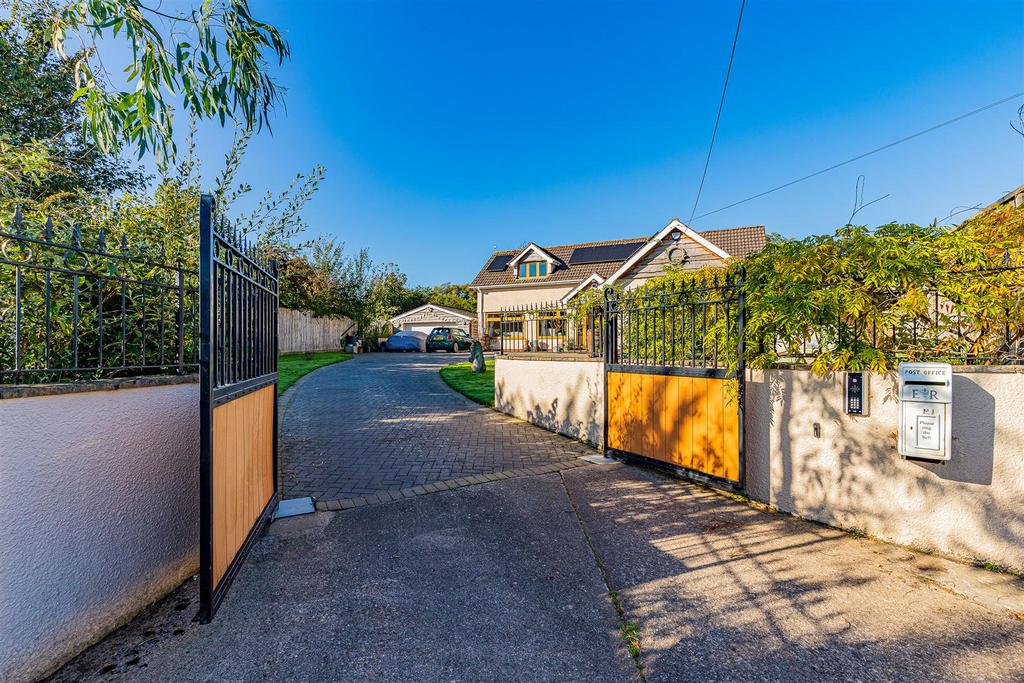 Mornington-1.jpg