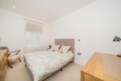 undefined, Richmond Road, Kingston Upon Thames KT2