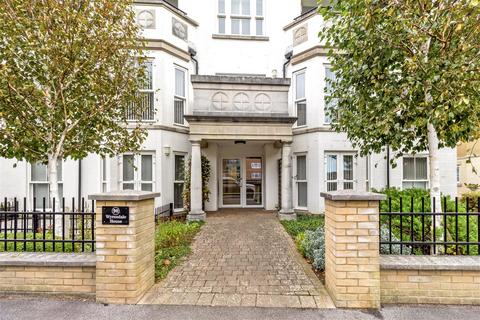 2 bedroom flat for sale, Heene Road, Worthing