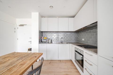 1 bedroom apartment for sale, Timberyard Street, London