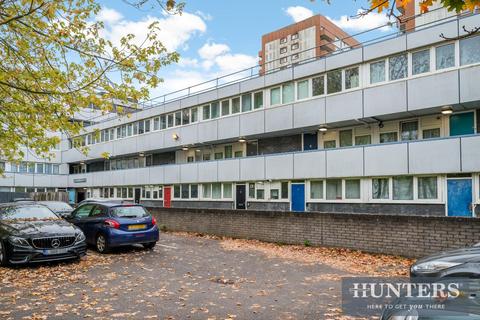 Ferraro Close, Hounslow