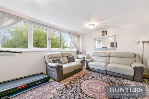 Ferraro Close, Hounslow