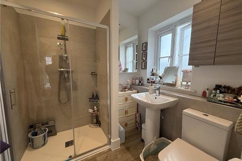 172 Chetwode Road, Tadworth, KT20 5PL
