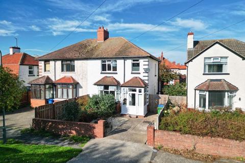 4 Station Avenue, Whitby