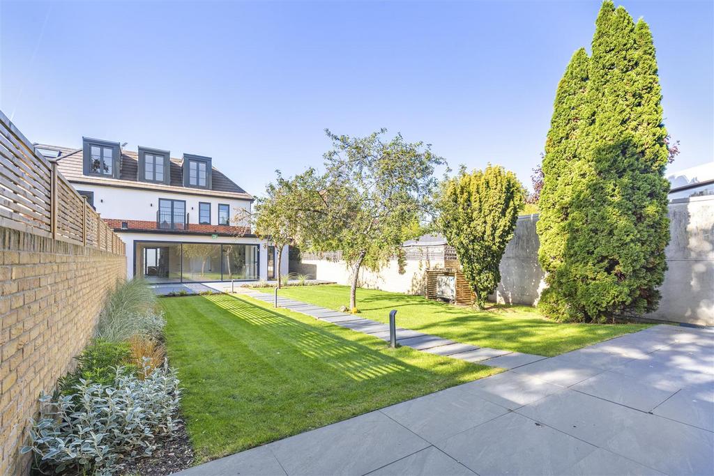 James anderson-2 firs avenue-sw14  24 .jpg