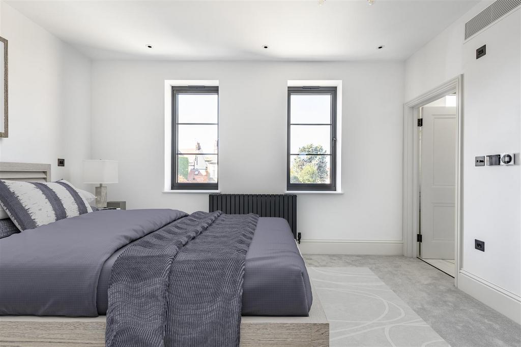James anderson-2 firs avenue-sw14  12  BEDROOM.jpg