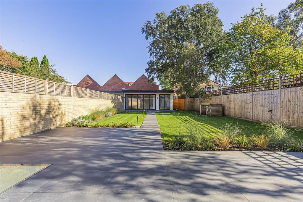 James anderson-2a firs avenue-sw14   24 .JPG