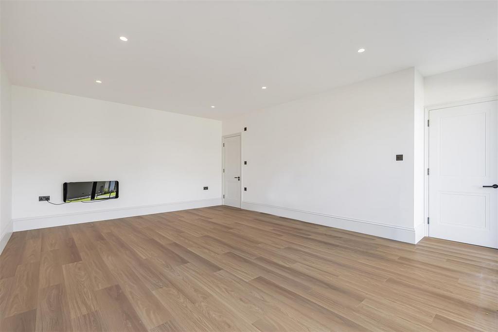 James anderson-2a firs avenue-sw14   27 .JPG