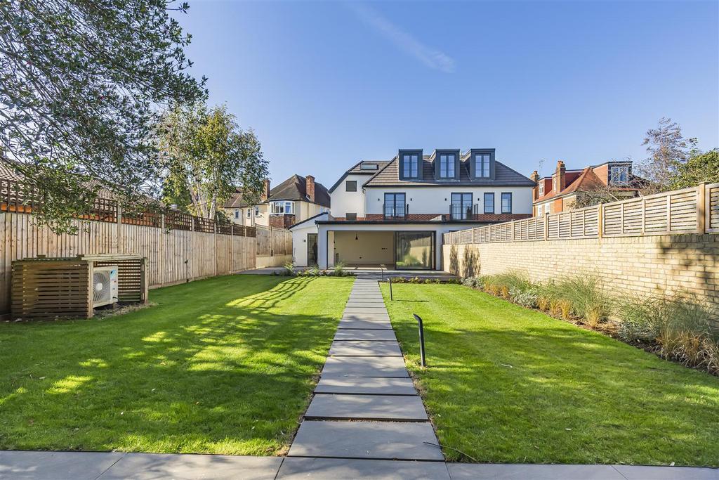 James anderson-2a firs avenue-sw14   26 .JPG