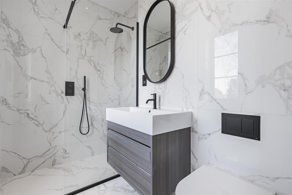James anderson-2a firs avenue-sw14   8 .JPG