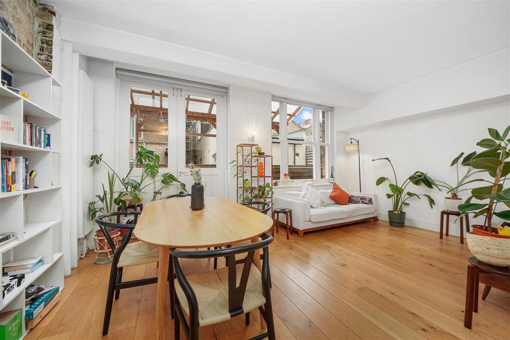 Photo 14-10-2025, 11 16 57.jpg