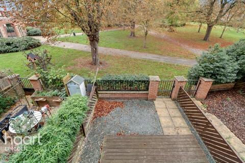4 bedroom townhouse for sale, Cambrai Close, Lincoln