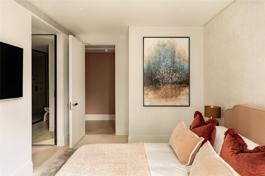 Double Bedroom