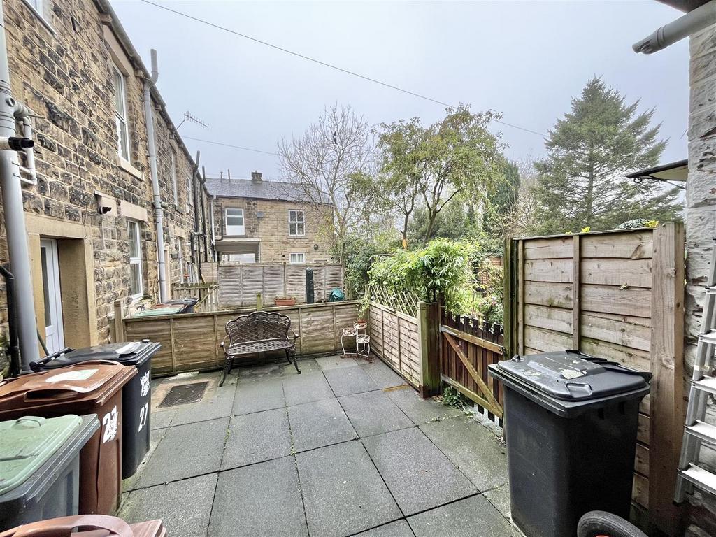 Shared Rear Yard and Gardens